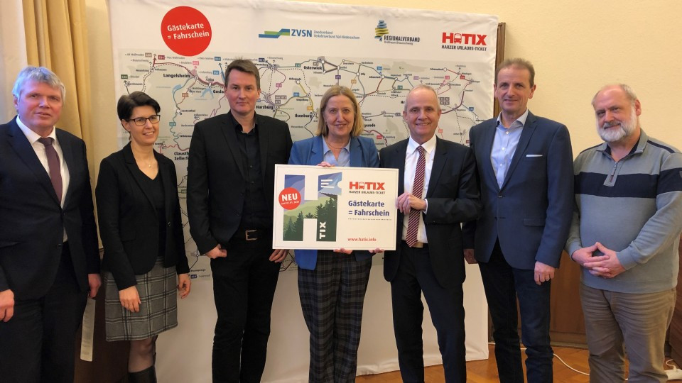 Aufmacherbild HATIX: Landkreise unterzeichnen Kooperationsvertrag